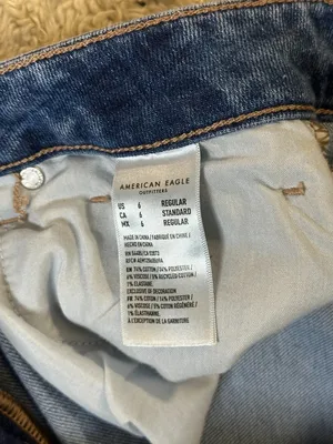 American Eagle Mom Straight medium-dark plaid/check stretch denim jeans Size 6 thumbnail 5