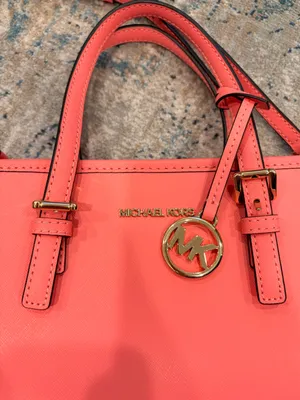 Michael Kors Purse thumbnail 2