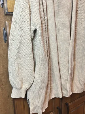 Universal Threads 🌸 Tan Ivory Heather
Medium Knit Open Front Slouchy Side Seam Poc thumbnail 6