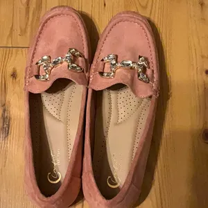 Cato Women’s Pink Suede Loafers with Crystal Horsebit Sz10 thumbnail 3