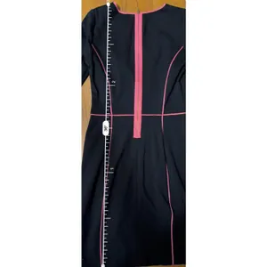 Banana Republic Black Sheath Dress Pink Trim Size 4 Fitted Work L-Sleeve Dress thumbnail 6
