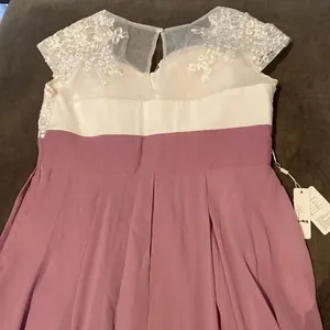 Women’s Ivory Lace Top Chiffon V-Neck with Cap Sleeves Dress Size 16 NWT thumbnail 12