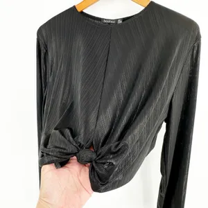 Boohoo Black Laney Twist Front Crop Top XL Grunge Fairycore Y2K Whimsigoth Indie thumbnail 5