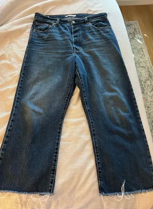 Levi’s Ribcage Jeans thumbnail 1