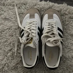 Adidas Samba OG white sneakers size 6.5 thumbnail 4