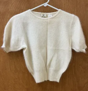 Sweater White thumbnail 1