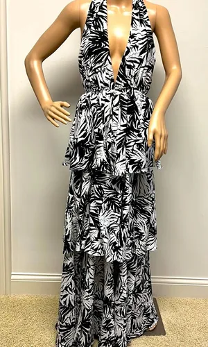 Lulus Black & White Plunging V Neck Halter Ruffled Tier Maxi Long Dress size S thumbnail 1