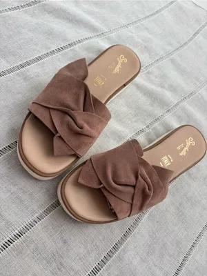 Seychelles Brown Suede Knot Slide Mules thumbnail 9