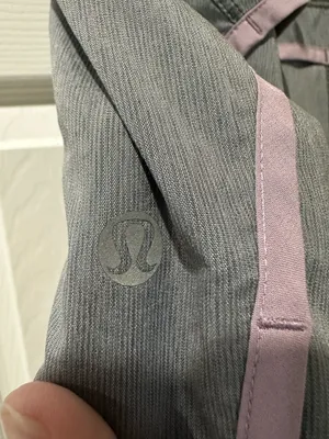 Lululemon Speed Running Shorts Gray Colorblock Size 4 thumbnail 6