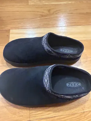 Keen women’s Elle suede mules collar design size 5.5 thumbnail 4