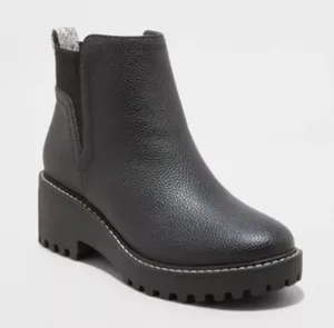 Universal Thread NWT Taci Chelsea Ankle Boots Jet Black Lug Sole Booties 9.5 thumbnail 1
