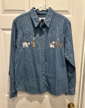 Christopher & Banks Womens‎ Large Blue Denim Embroidered Christmas Winter Shirt thumbnail 1