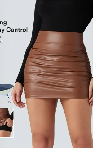 Halara High Waisted Tummy Control Ruched Curved Hem 2-in-1 Fleece skort thumbnail 1