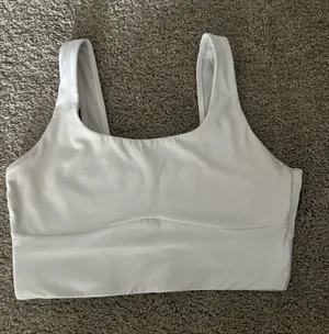Gymshark Bra thumbnail 1
