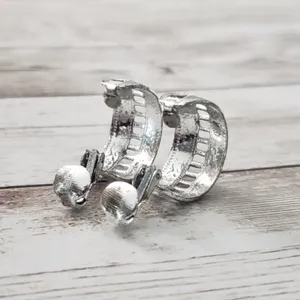 Vintage Clip On Earrings 7/8" Silver Tone Chunky Hoops with Cut Out thumbnail 4