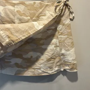 Zara Linen Blend Camo True Wrap Mini Cargo Skirt 9189/034/743 Medium Beige White thumbnail 4