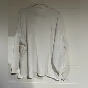 white aerie small crewneck thumbnail 2