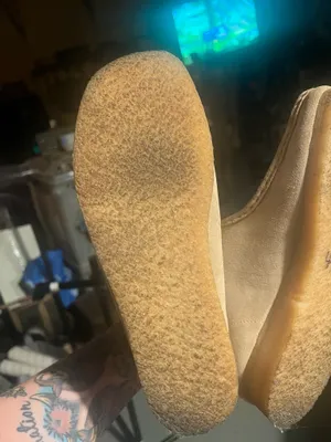 Originals Wallabees in the iconic Maple/Beige Suede thumbnail 4
