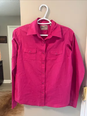 Wrangler Women'S Solid Long Sleeve Rhinestone Snap Western Shirt M thumbnail 3