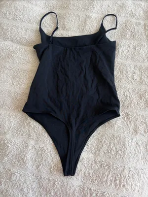 Aritzia Babaton bodysuit size medium thumbnail 3