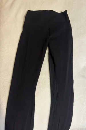 Lululemon Leggings thumbnail 1