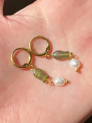 Handmade quality Czech glass beads fish & pearls unique dangle earrings⭐️🐟💕 thumbnail 2