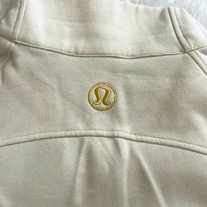 1/2 Zip Scuba/Oversized Scuba Joggers Lunar New Year Ivory XL/XXL NWT thumbnail 9