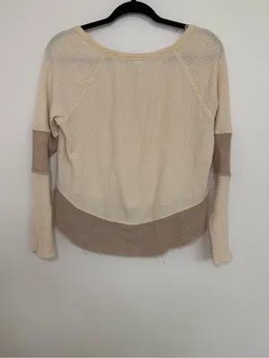 Free People - Cream Waffle Knit Long Sleeve Top with Taupe Trim Size Small thumbnail 2