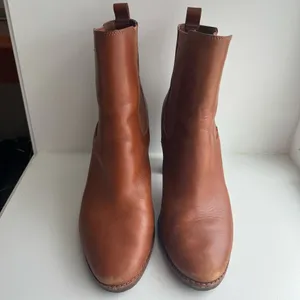Ralph Lauren Mylah Brown Leather Ankle Boots thumbnail 3