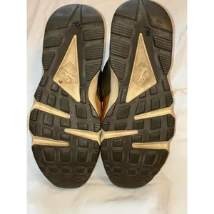 Stüssy x Nike Air Huarache LE "Desert Oak" 2021 - DD1381-200 Size 7.5 thumbnail 7