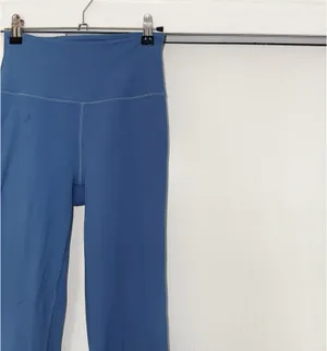 Lululemon High-Waisted Flare Leggings Groove thumbnail 5