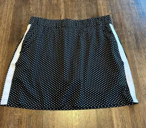 Talbots Activewear Black Skort with white polka dots racing stripe - Size LP thumbnail 1