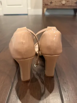 Benjamin Walk Heels Tan Size 7 thumbnail 3