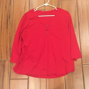 Kim Rogers  red Henley thumbnail 1