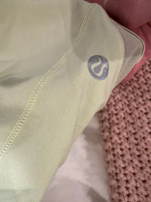 Lululemon Hotty Hot 2.5" thumbnail 3