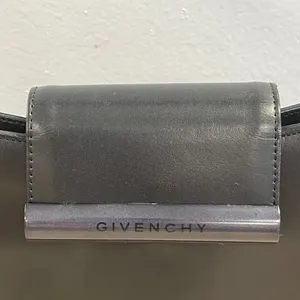 Givenchy Vintage Whip Leather Shoulder Bag - Black - Preowned thumbnail 14