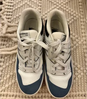 New Balance Sneakers thumbnail 2