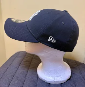 New Era New York Yankees 39THIRTY Navy Blue Stretch Fit Baseball Cap thumbnail 2