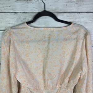 Urban Outfitters Floral Long Sleeve Crop Top Size Small thumbnail 6