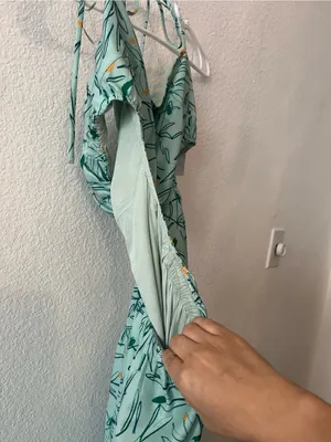 NEW ASTR Revolve Maxi Open Back Cut Dress Green Small‎ Tier thumbnail 3