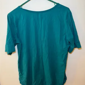Classic Teal Short Sleeve Women’s Tee Green Size XL thumbnail 3