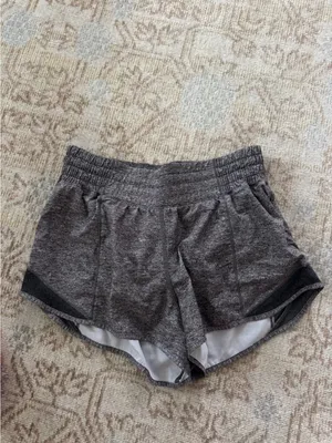 Lululemon Hotty Hot High-Rise Lined Short 2.5" Heather Lux Multi thumbnail 4