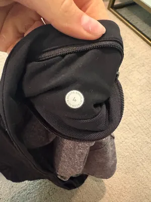 Lululemon Speed Shorts 2.5" Low-Rise thumbnail 3