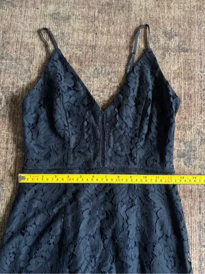 ASTR the Label Navy Lace Dress Size XS thumbnail 8