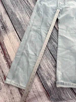 Vintage Wrangler Women's Light Wash Straight Leg Jeans - Pale Blue thumbnail 8