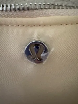 Lululemon bag nwtg  thumbnail 5