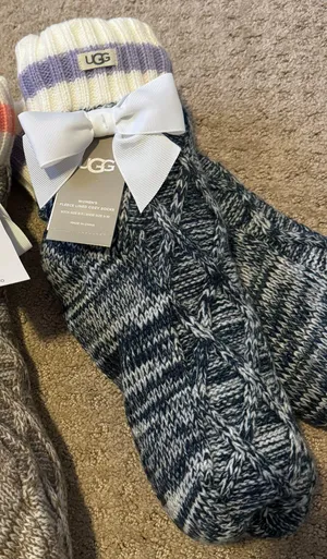 UGG NWT  Slipper Socks thumbnail 1
