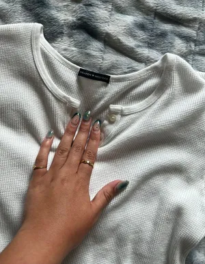Brandy Melville Top thumbnail 2