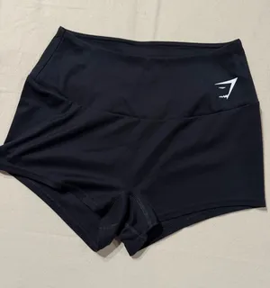 Gymshark Seamless Shorts size small black 2in inseam thumbnail 1
