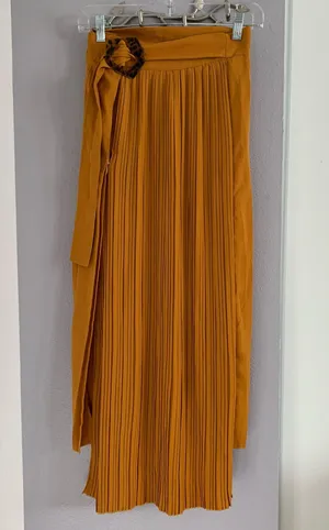 ASOS Yellow Pleated Maxi Skirt thumbnail 1